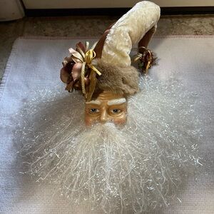 Festive Santa Art with Cream and Gold Accents